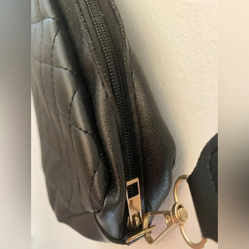 Kuchen & Co Black Text Purse